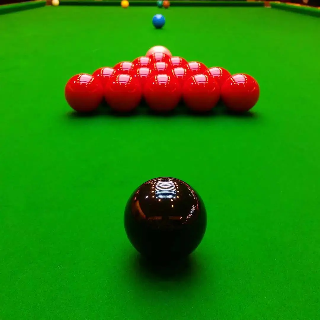 2023斯诺克国际锦标赛：丁俊晖与庞俊旭巅峰对决，一场关于技术、心态与成长的史诗之战